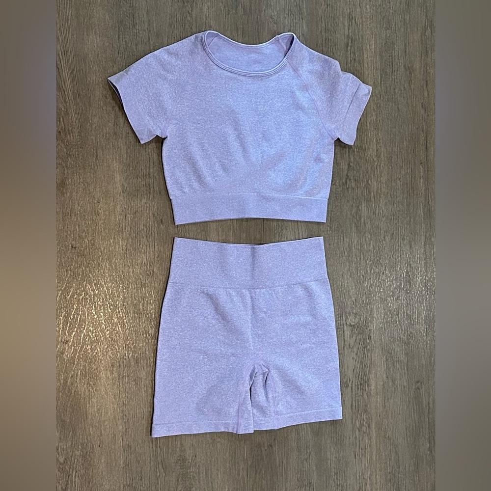 Women’s Light Purple Workout Set. Biker Shorts and Top.